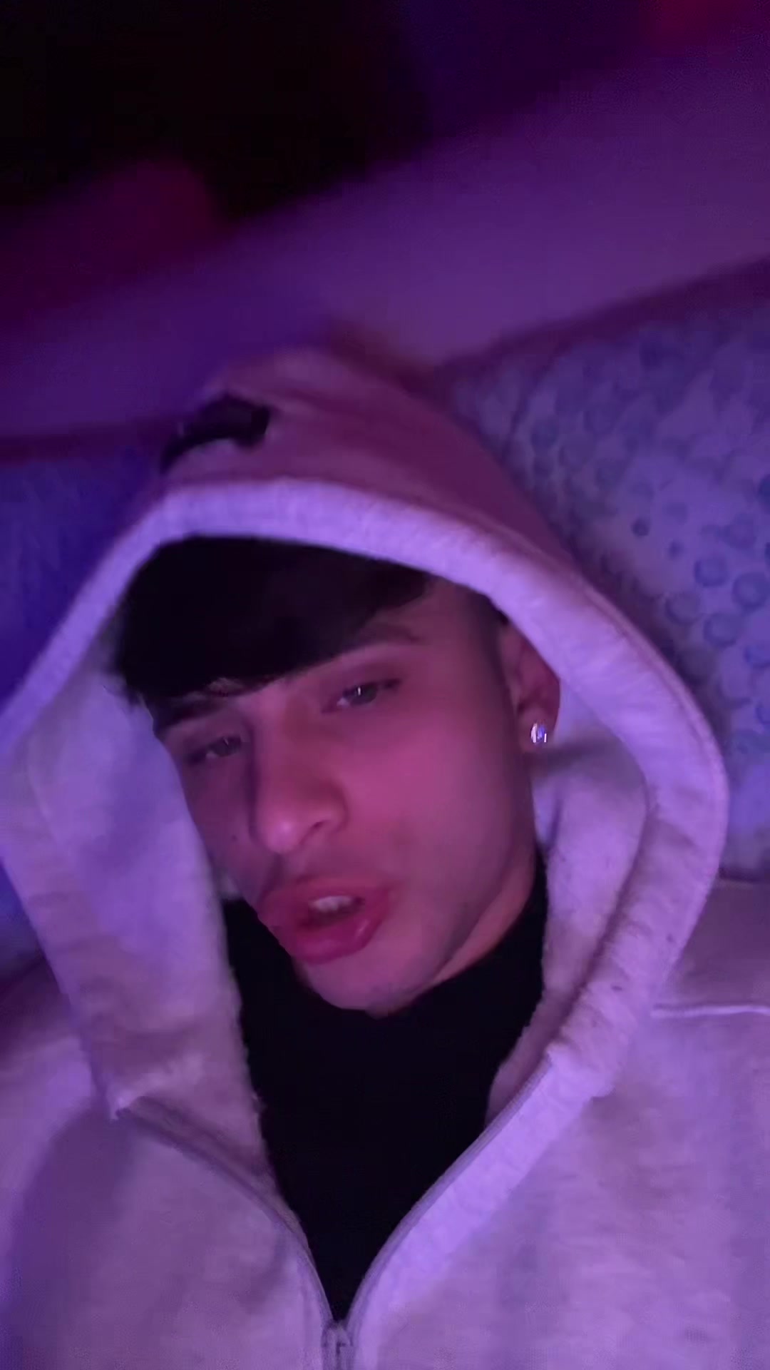 @Alessandro