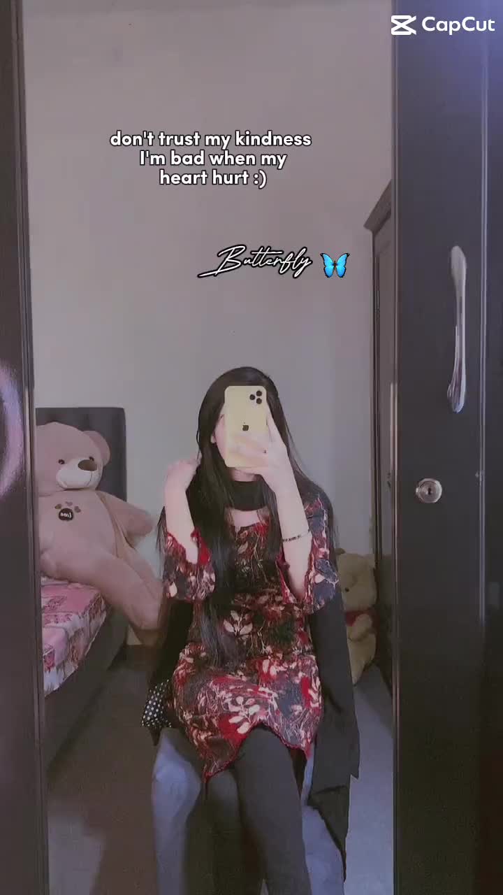 @🦋