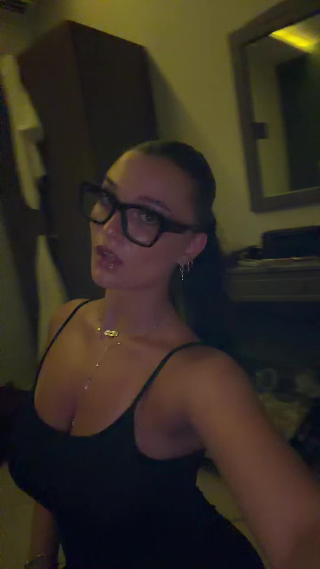 @Zoe
