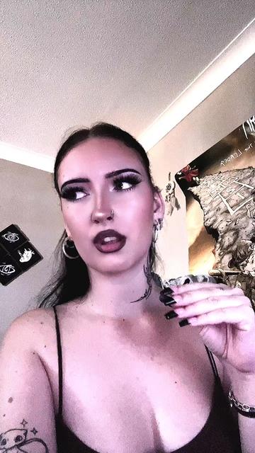@SilverBanshee