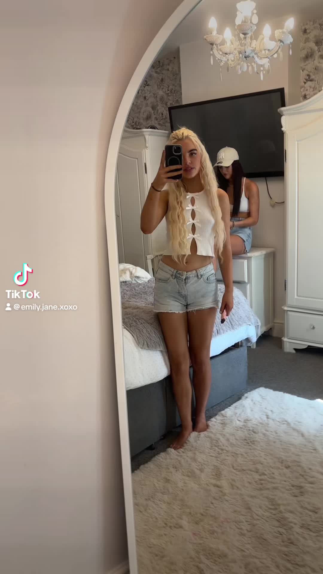 @Emily~Jane🍒