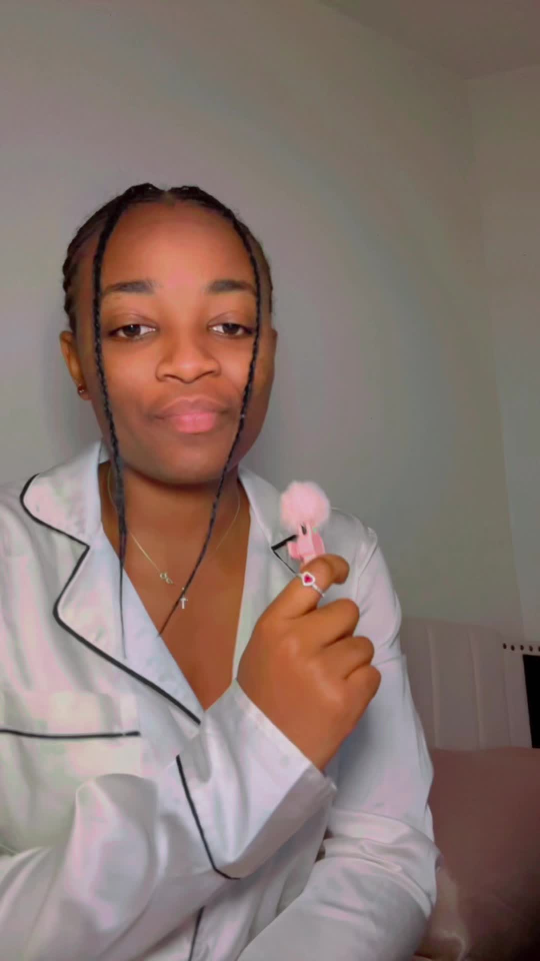 @Mdj_queeny