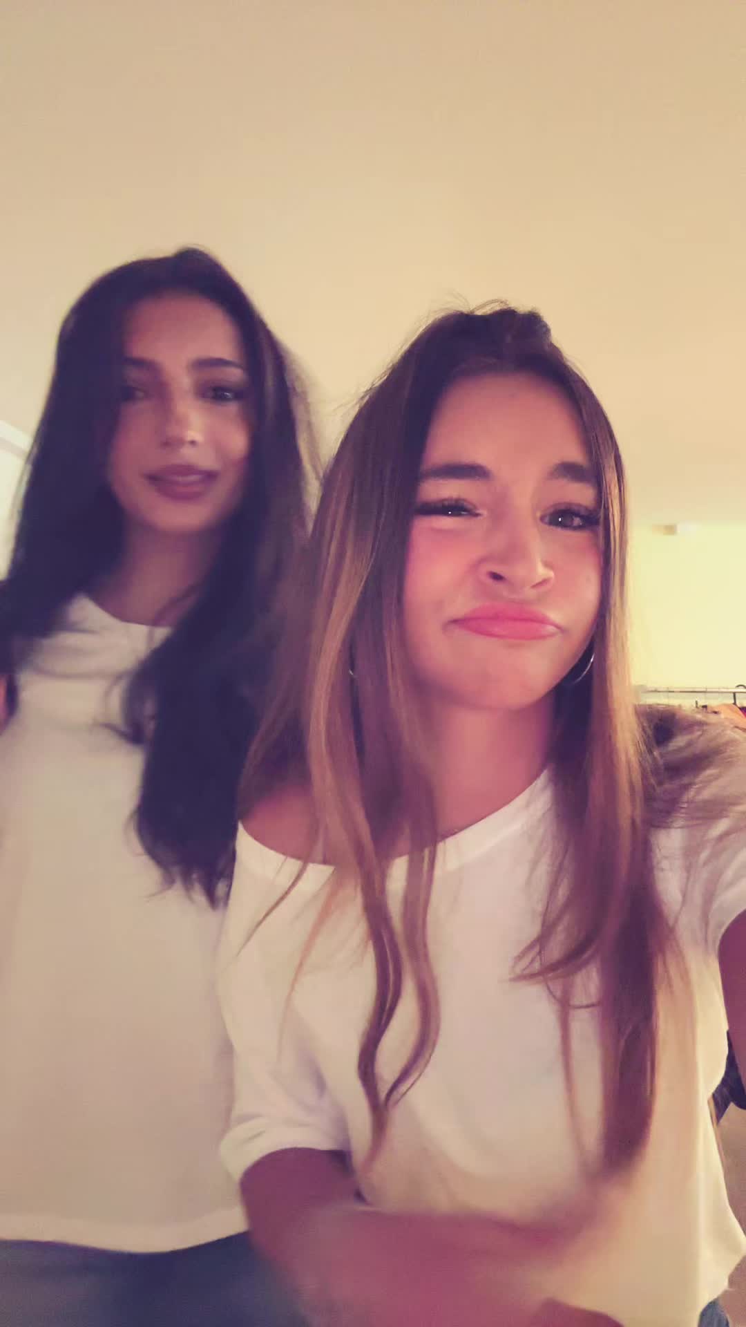 @Cateeee