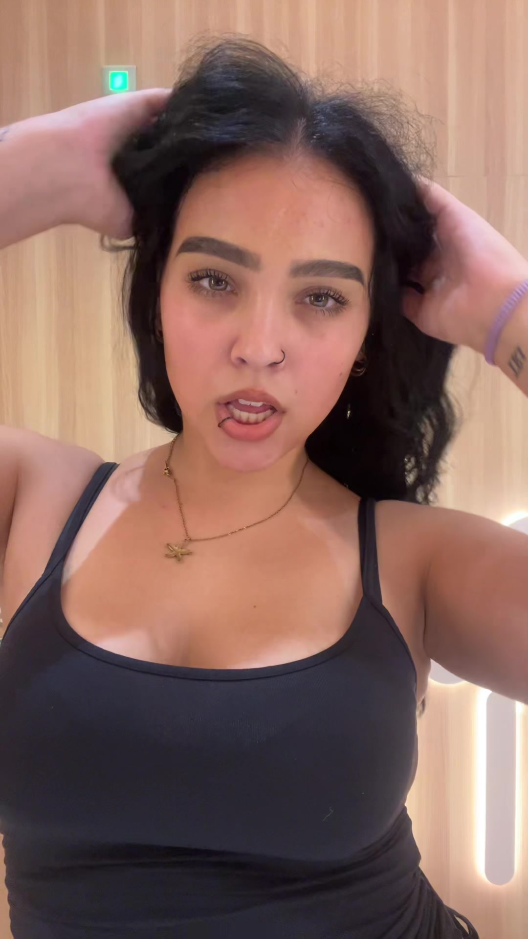 @Mai