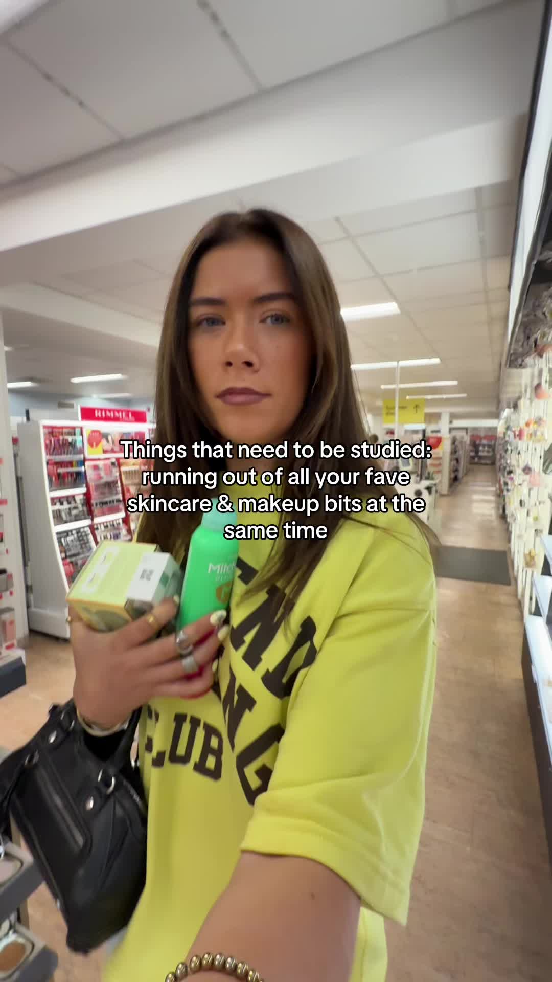 @Danielle Collins