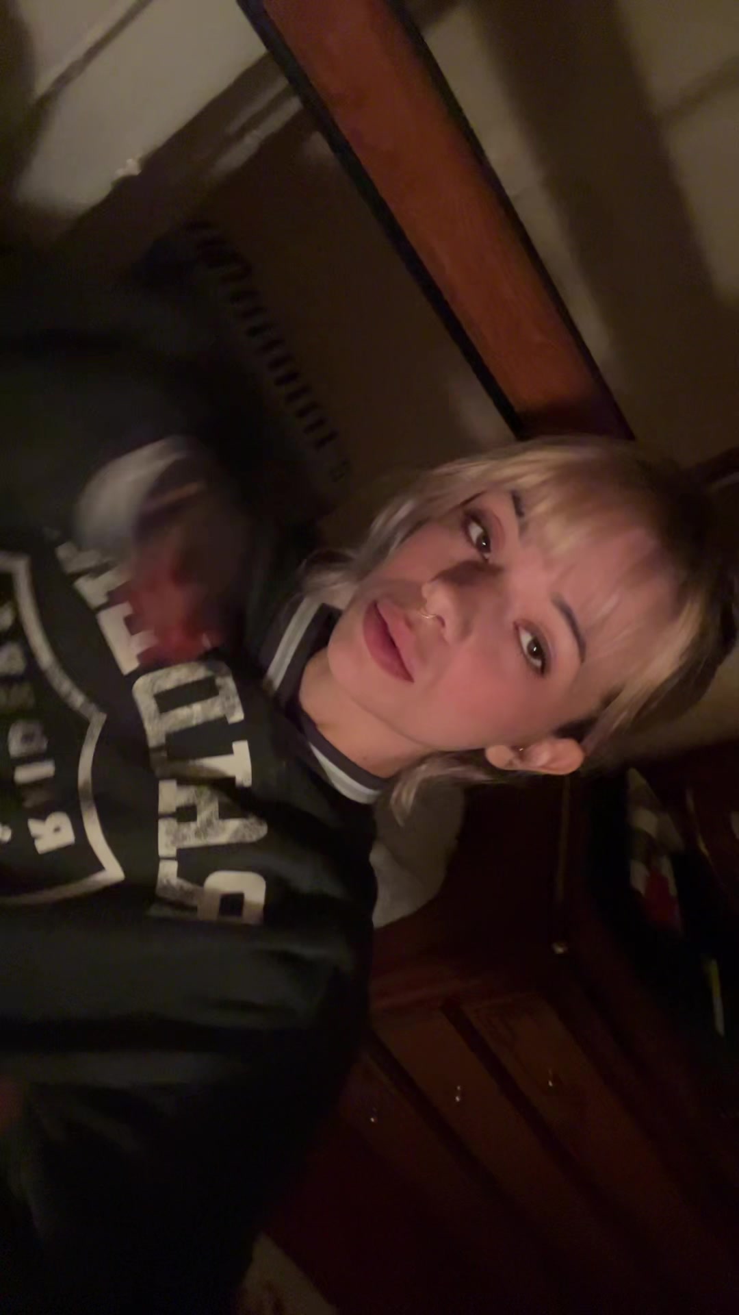 @lariuuuus