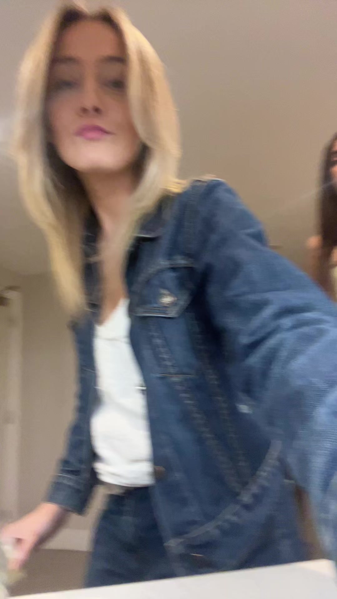 @724