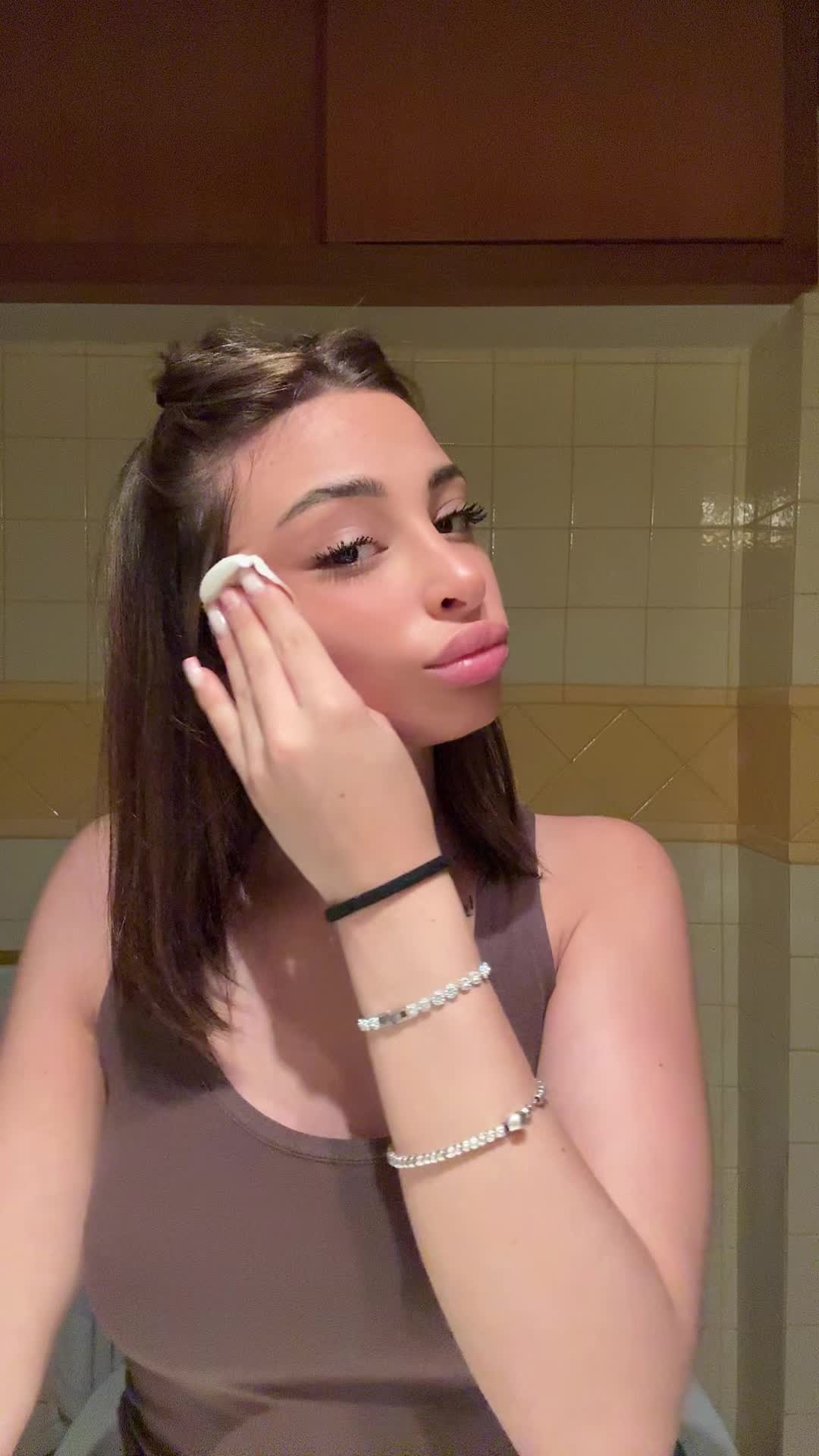 @𝐟𝐥𝐚𝐯𝐲🦊