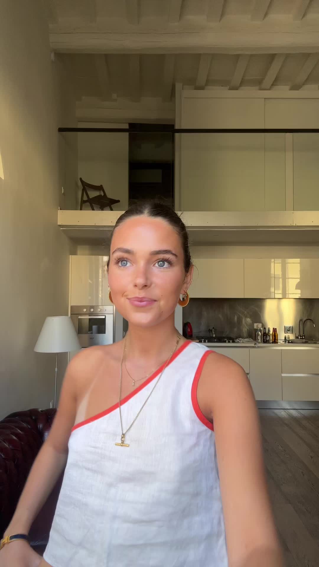 @TanAddict2000🌟🌟🌟🌟