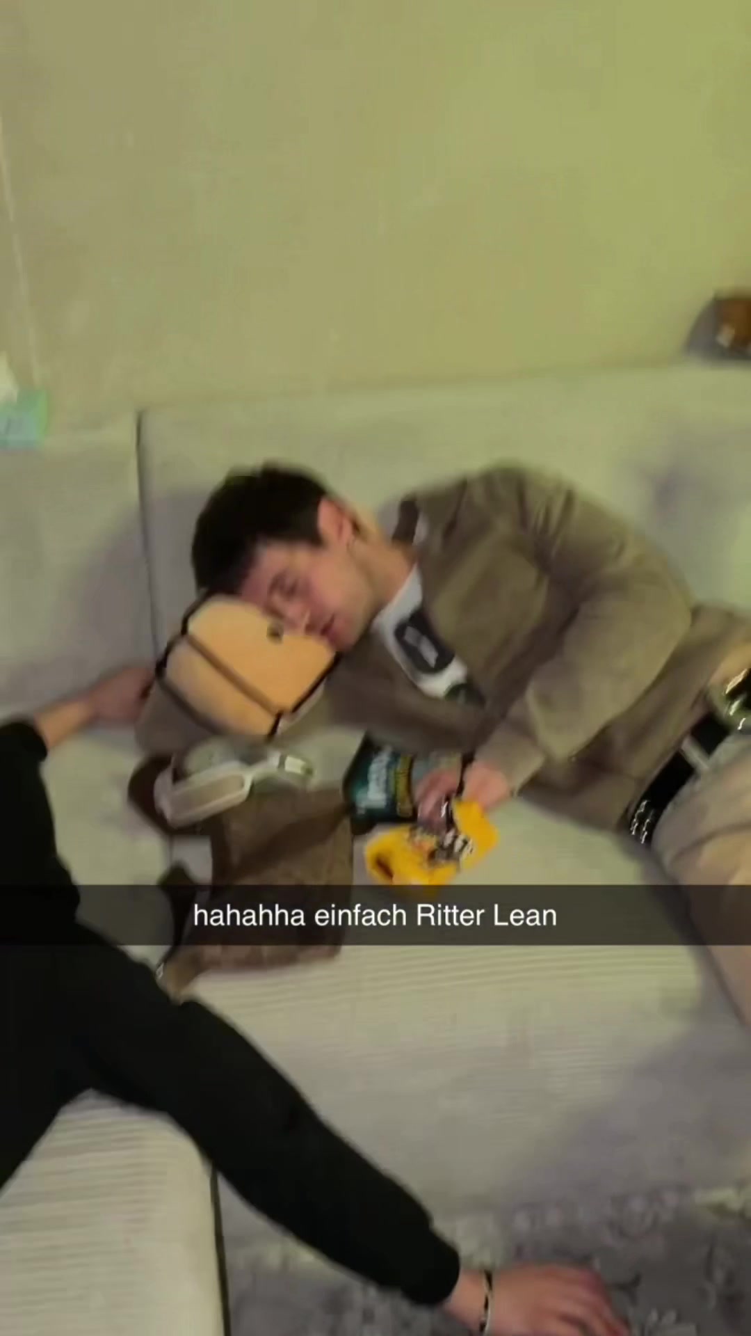 @Ritter Lean | Adrian