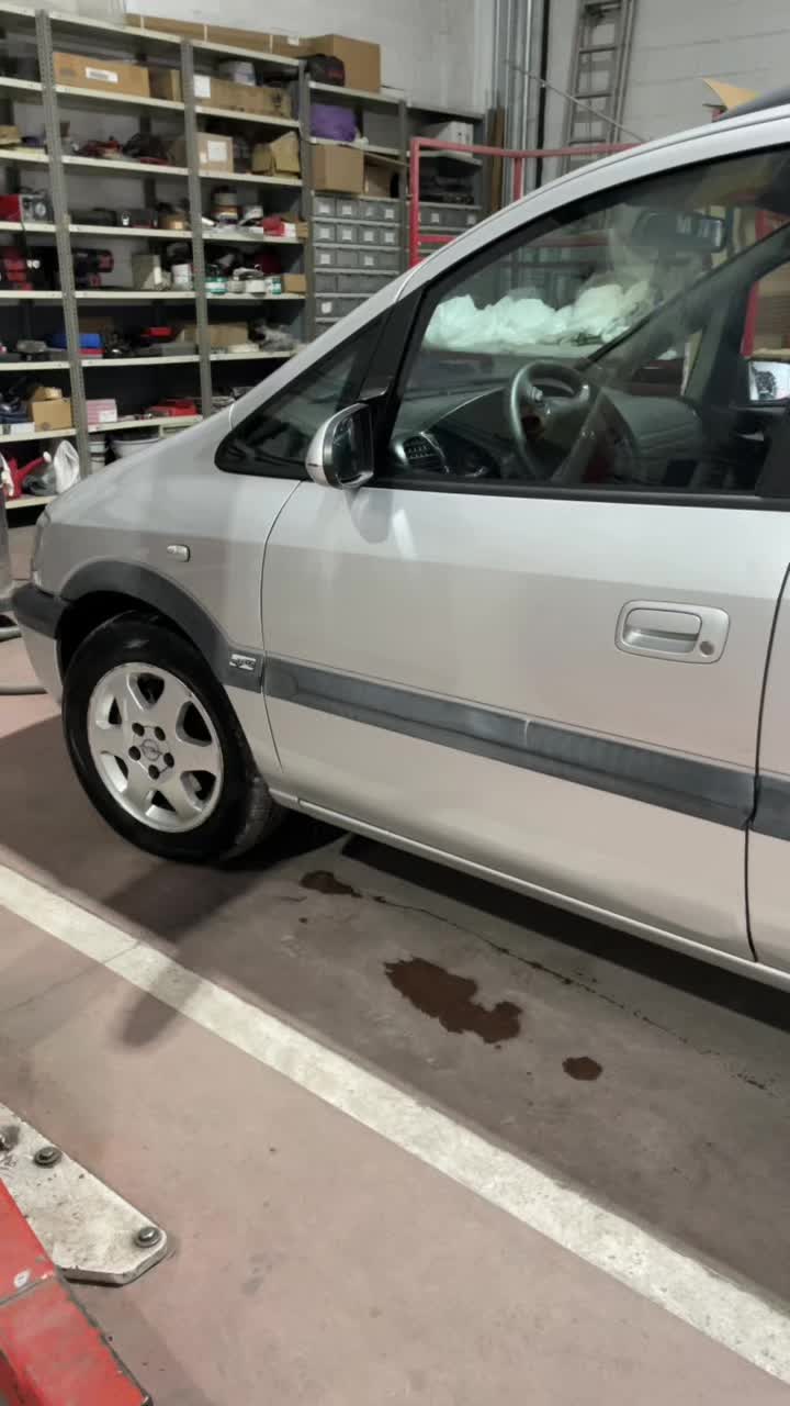 @AUTOKOM