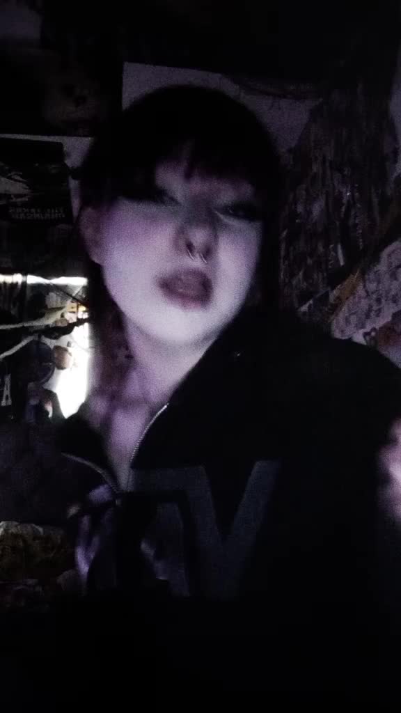 @Skunkz🦨🦨