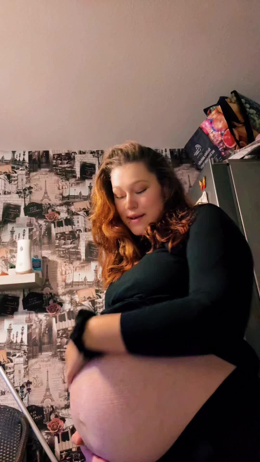 @Roservanii🌹