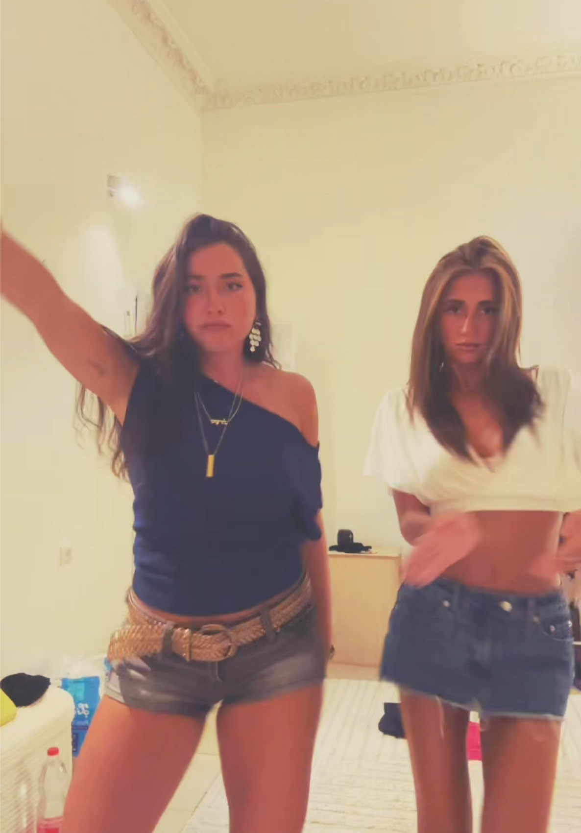 @Scarlett Rose
