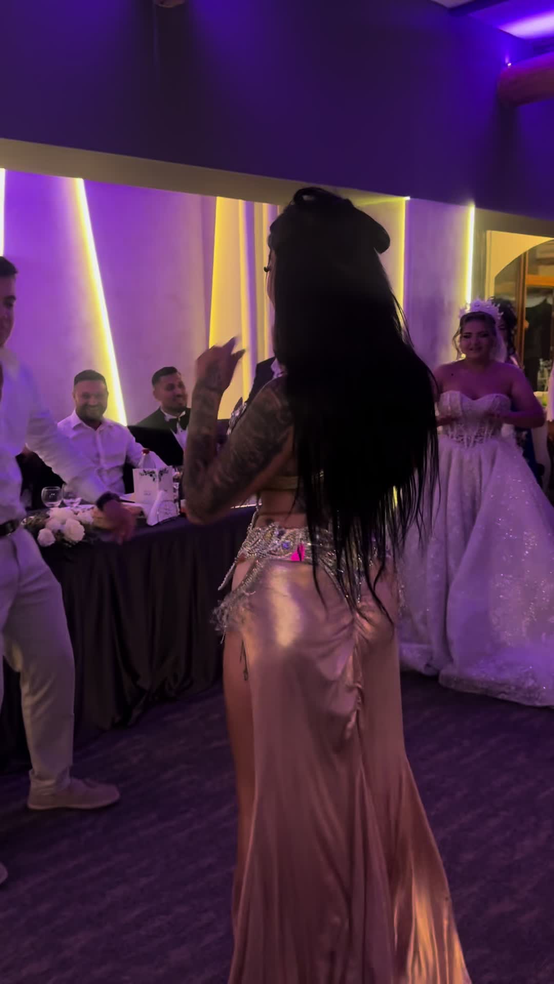 @veronicazuzuuu