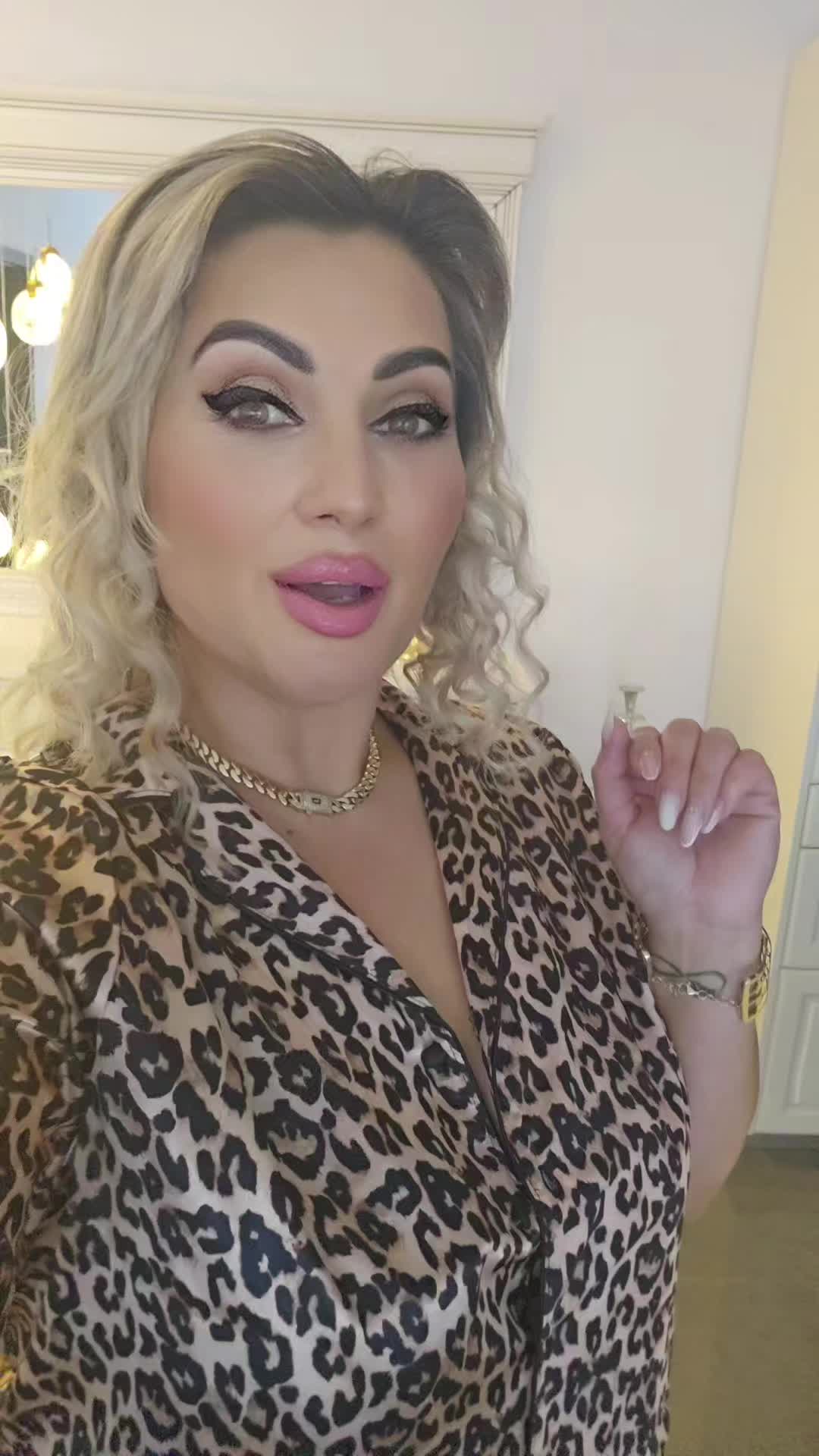 @Cristina Maria