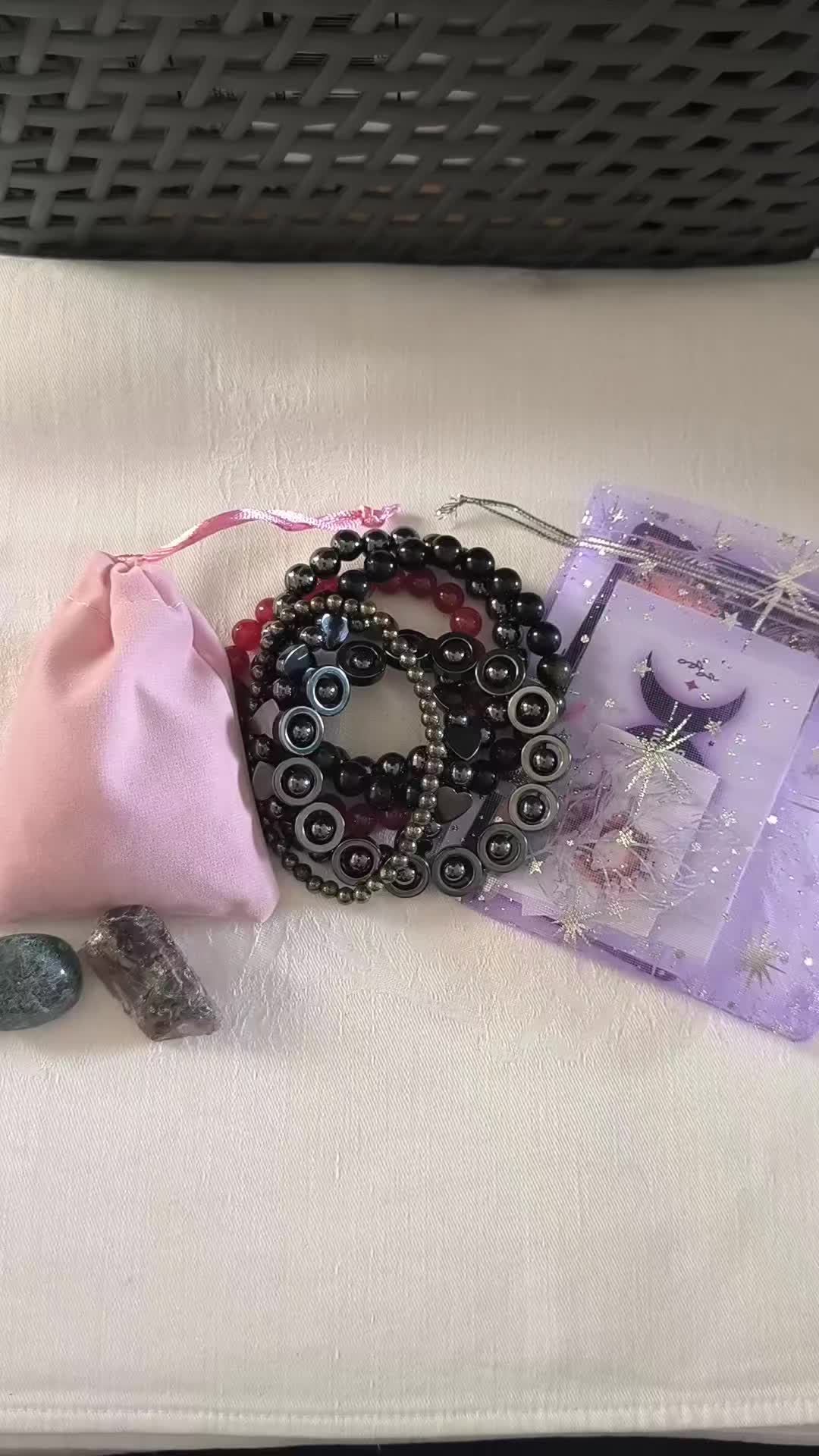 @maymooncrystals