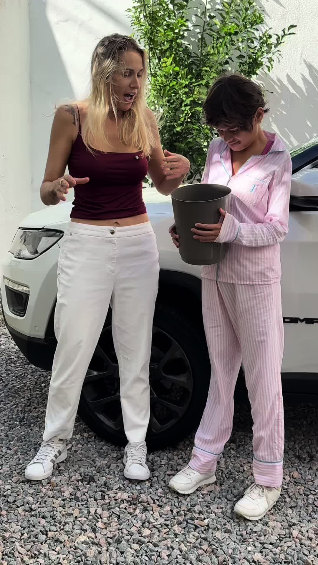 @JojoePolli