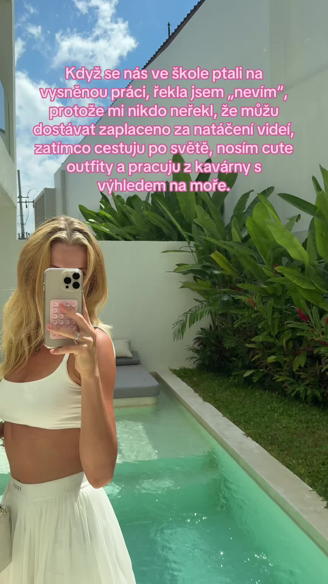 @Anna Belanikova