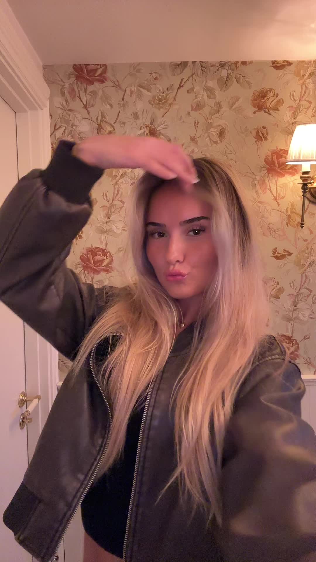 @Miikkaeela🌺🥥
