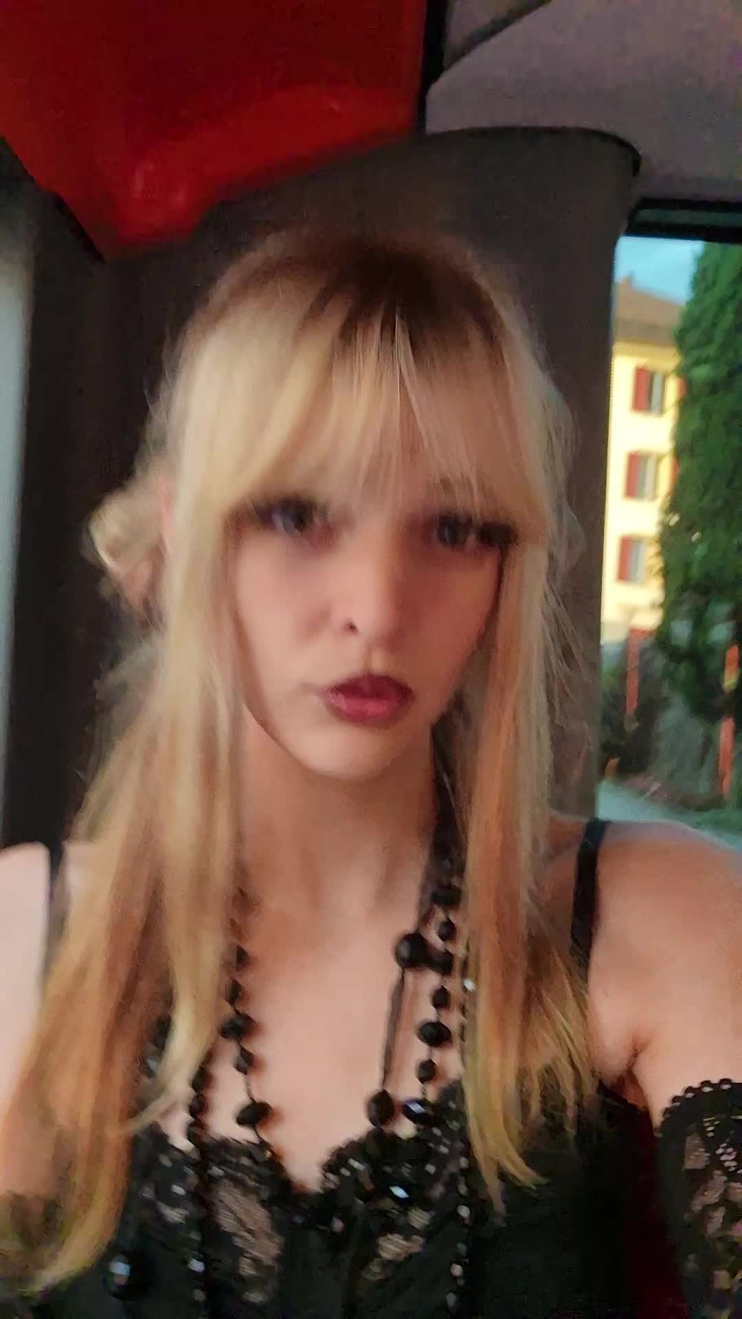 @Kiqki