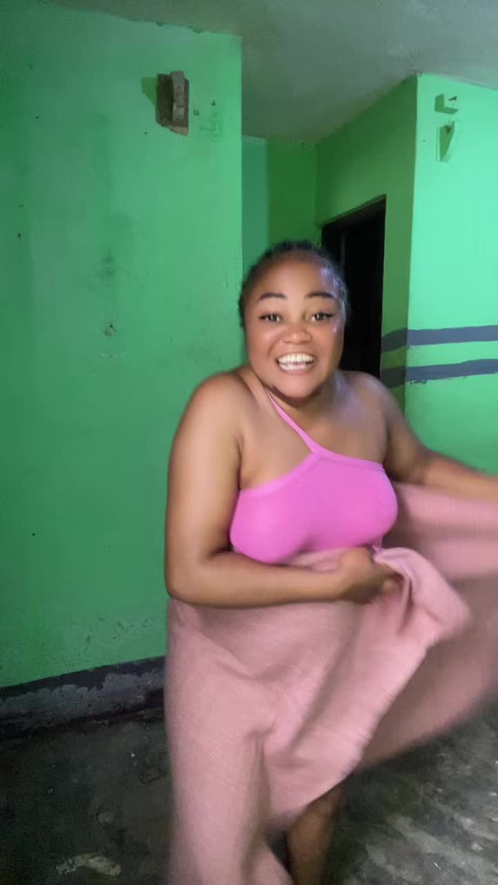 @Tiwa blanche
