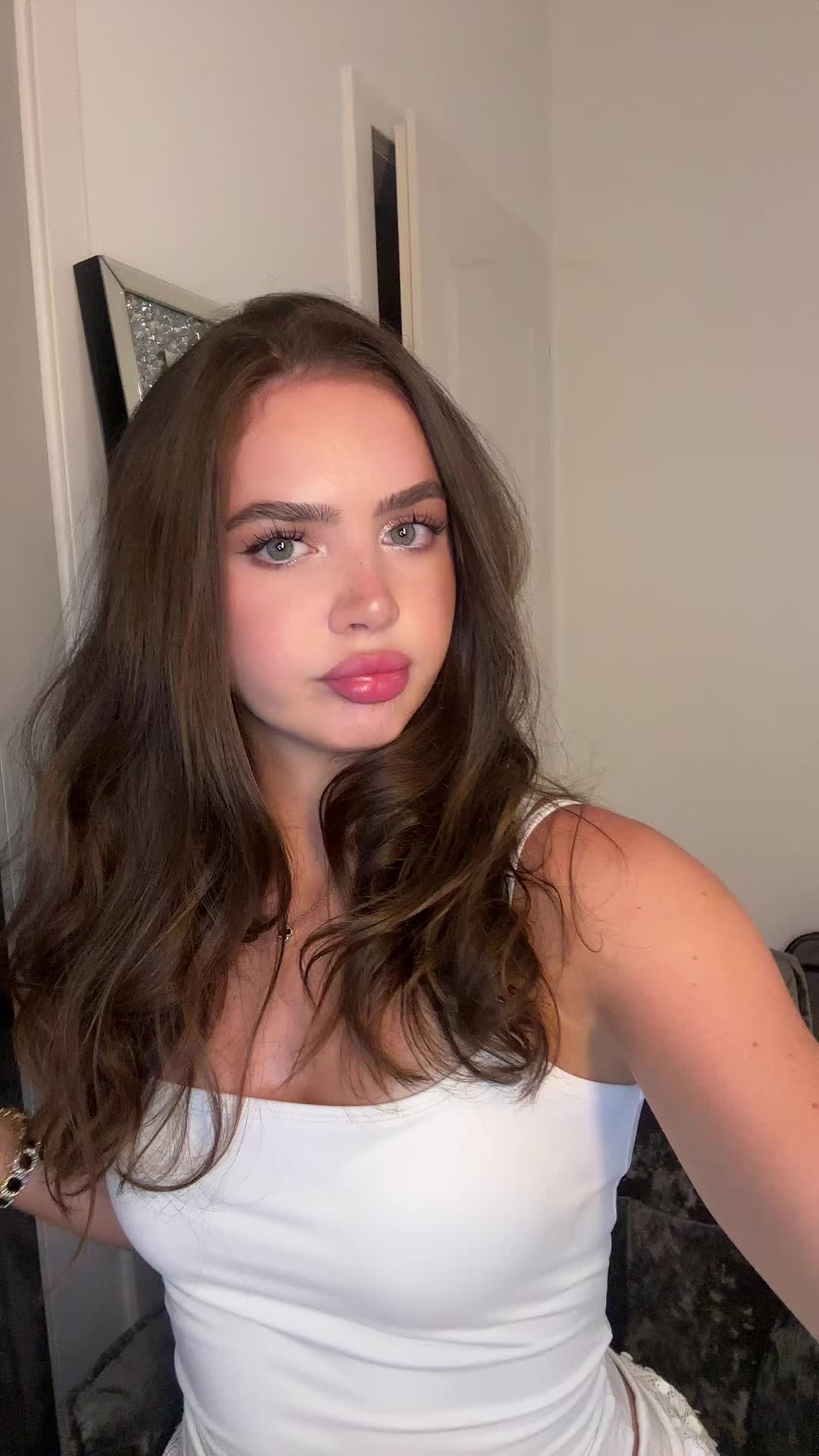 @Laura