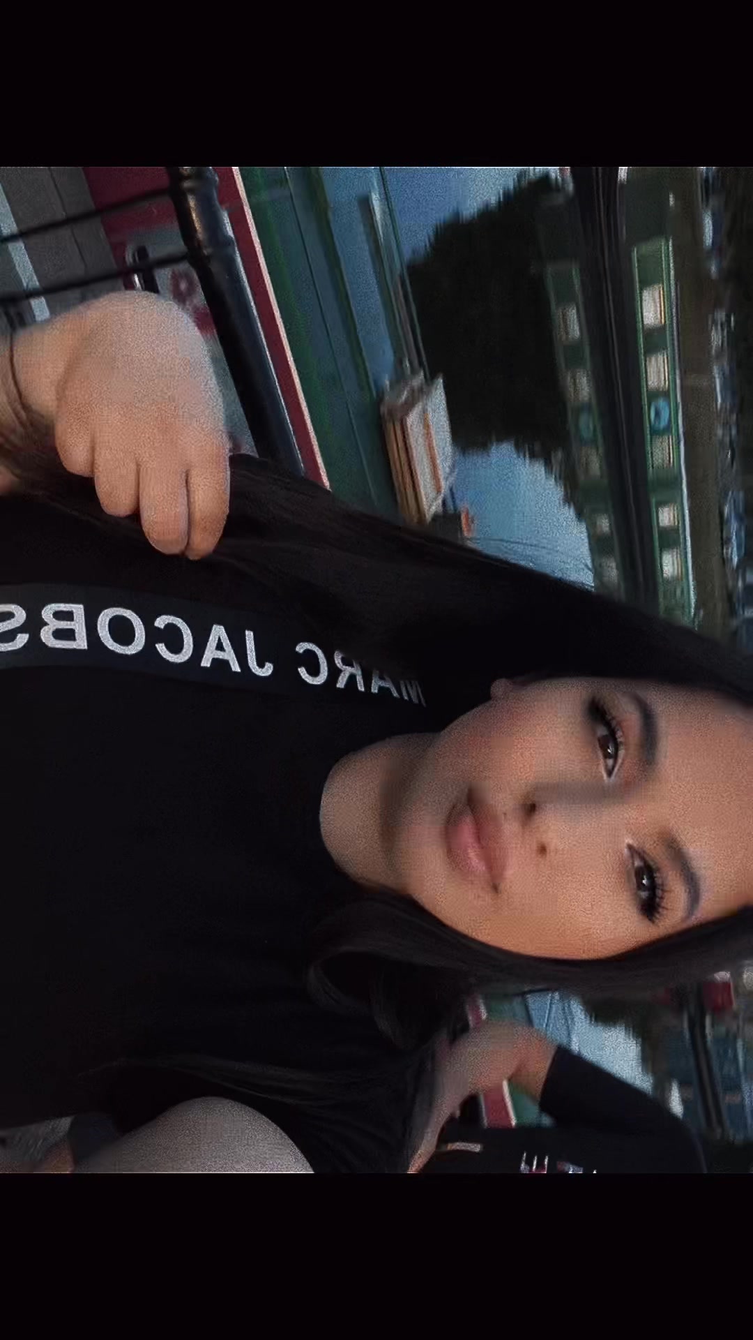 @Raluca👑