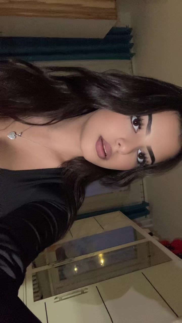 @R🦋🤍