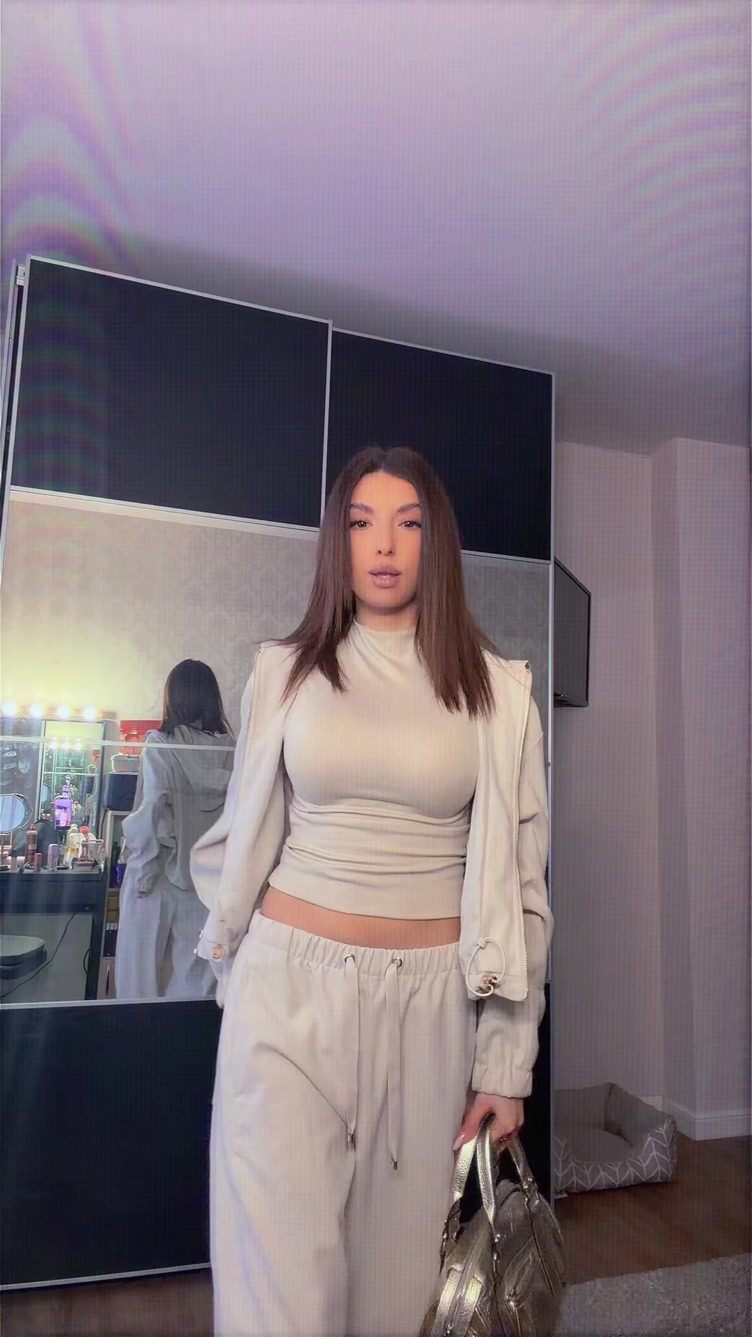 @Bianca Iliescu