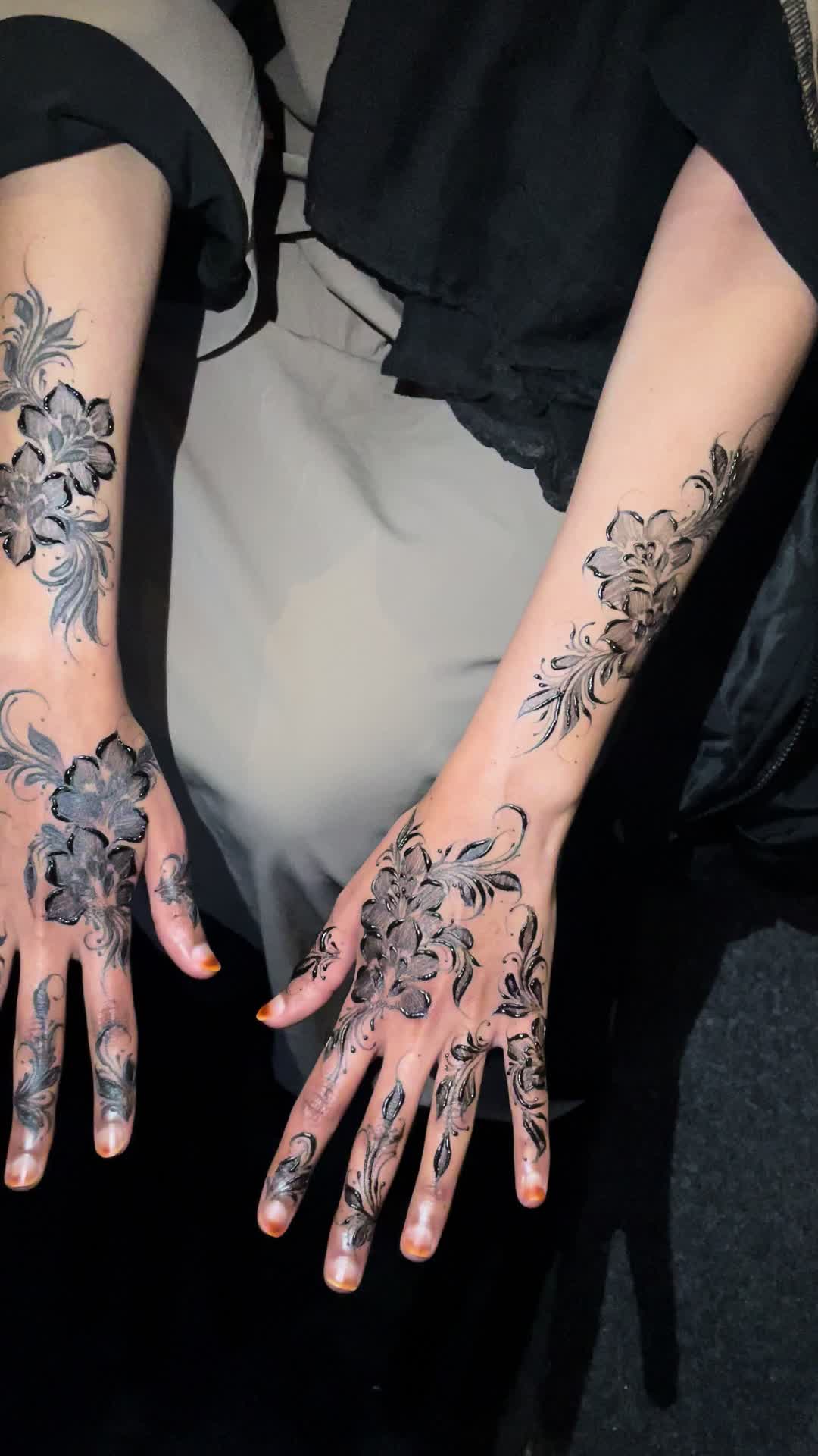 @aylaxhenna