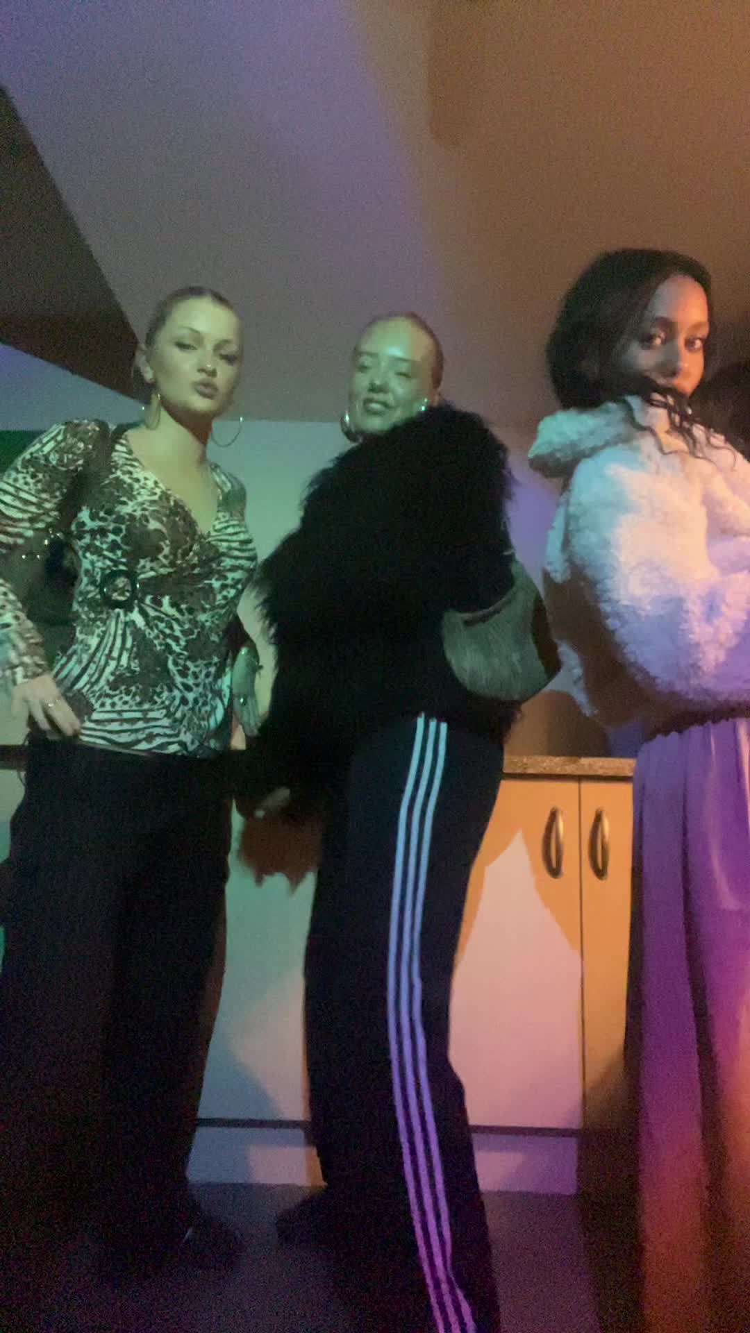 @pollyugfugliodavis