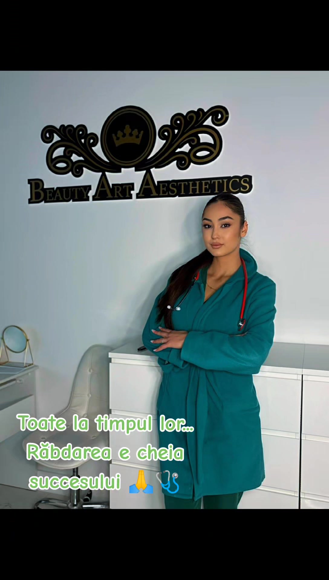 @Elena Lavinia