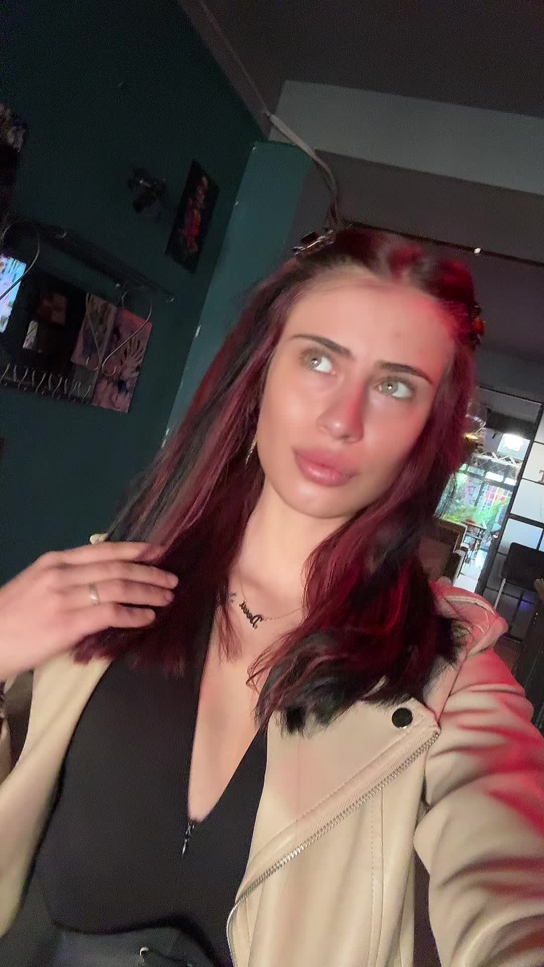 @Dede🥳