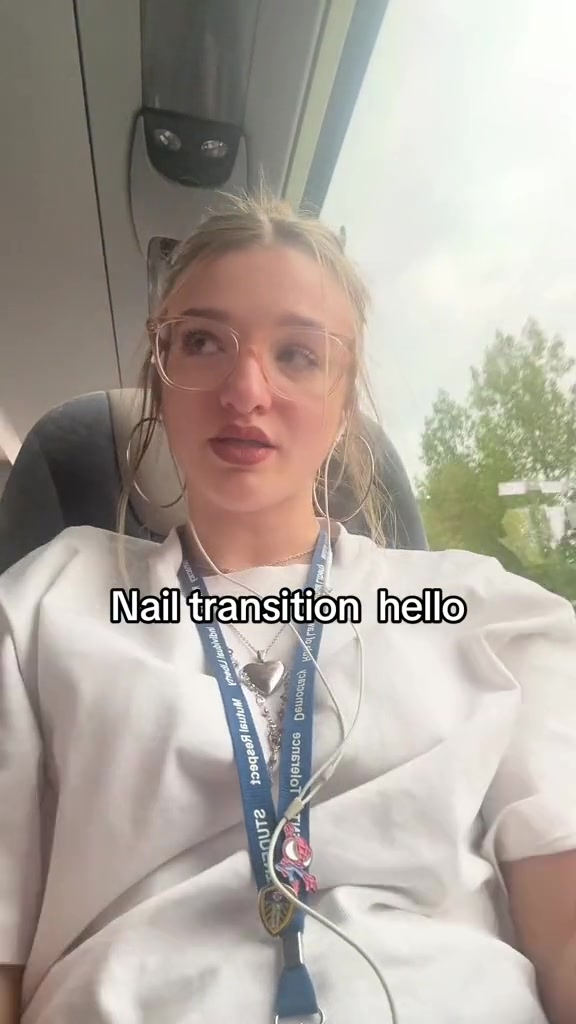 @evieeeee