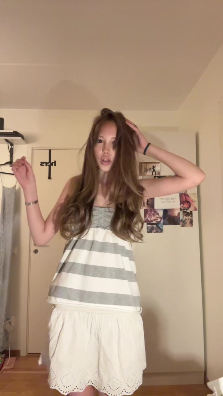 @Esset ⋆˚꩜｡