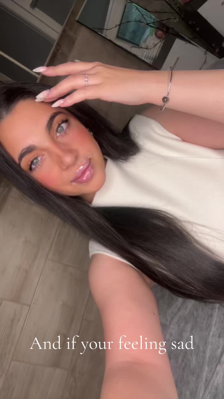 @Domi🖤