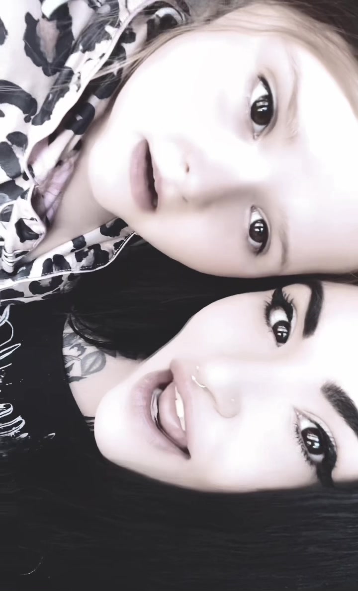 @𝕷𝖎𝖛𝖎𝖓𝖌𝕯𝖊𝖆𝖉𝕲𝖎𝖗𝖑🖤