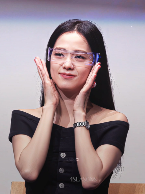 @naeuzi ♡