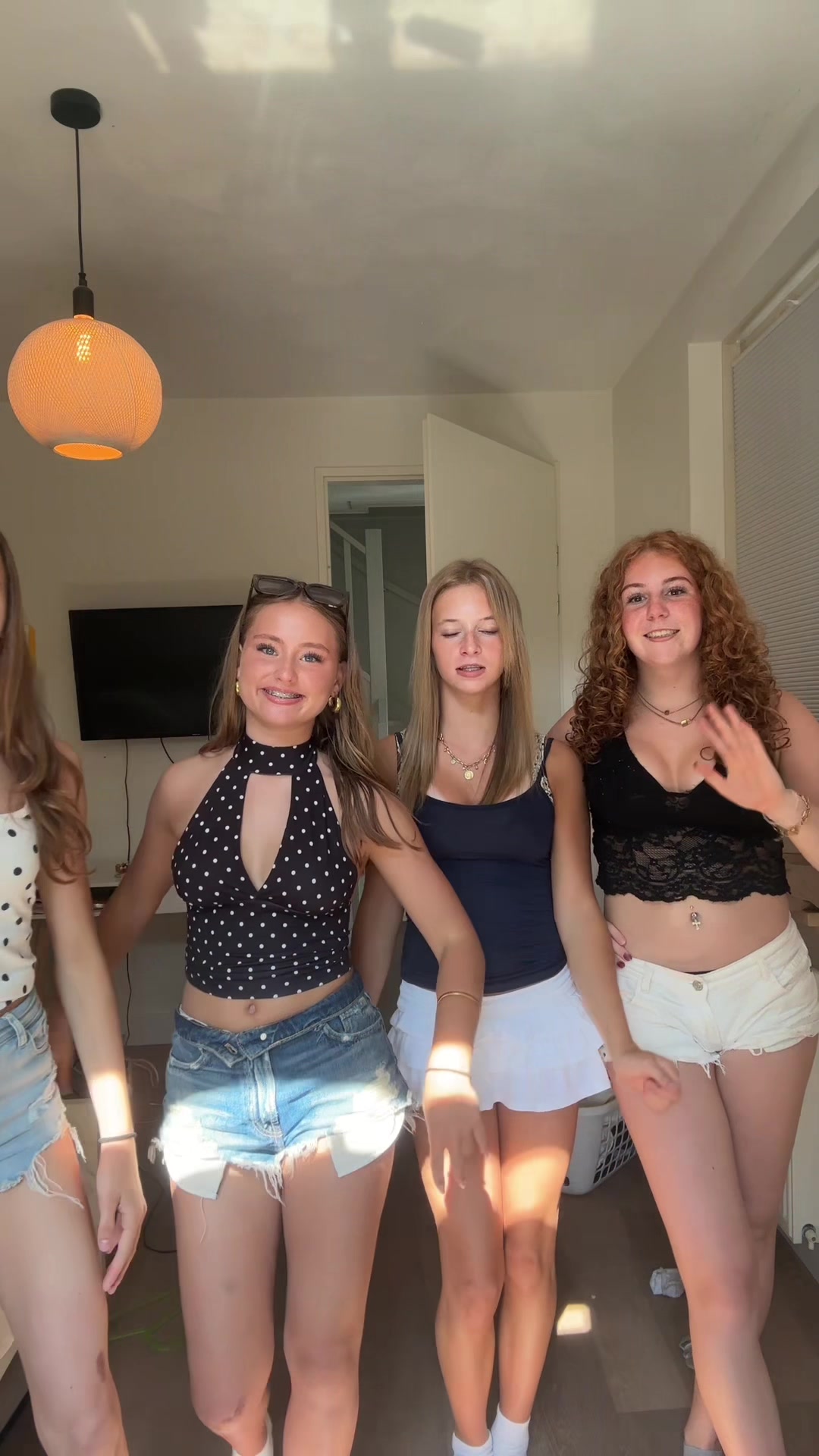 @isislinnemans