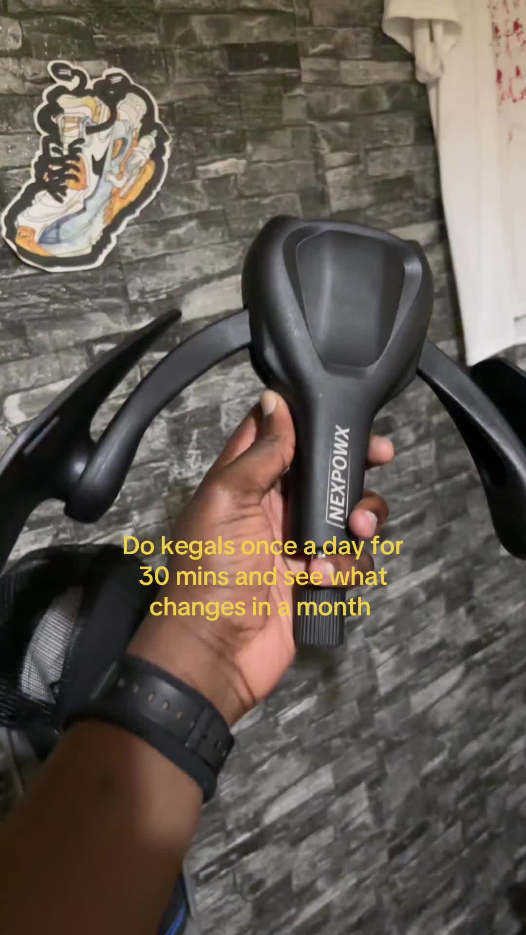 @★★★★☆