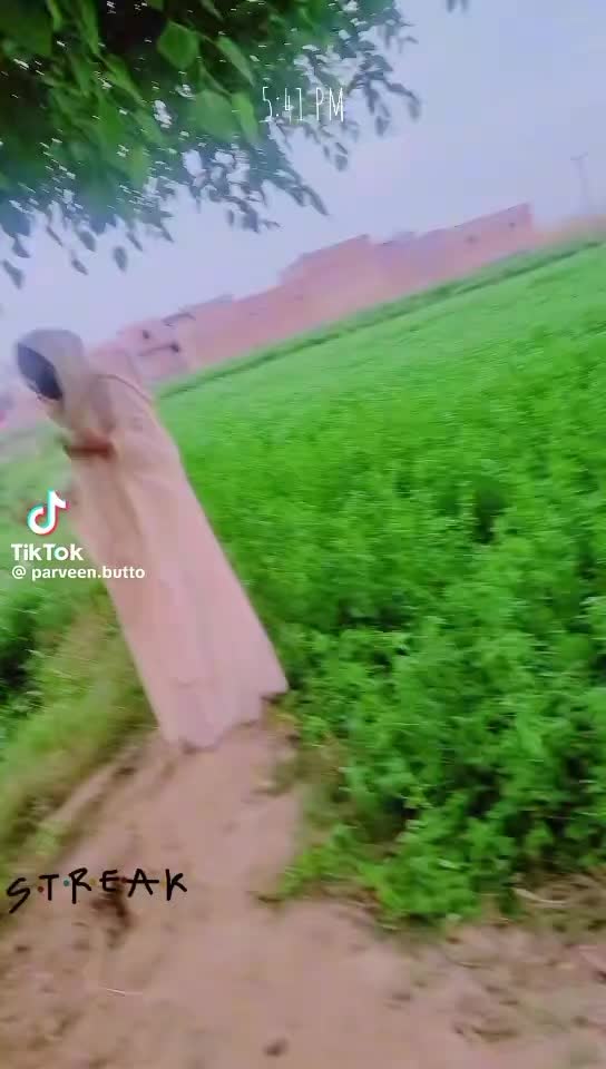 @꧁❤️PIYARI PARVEEN❤️𒈞꧂