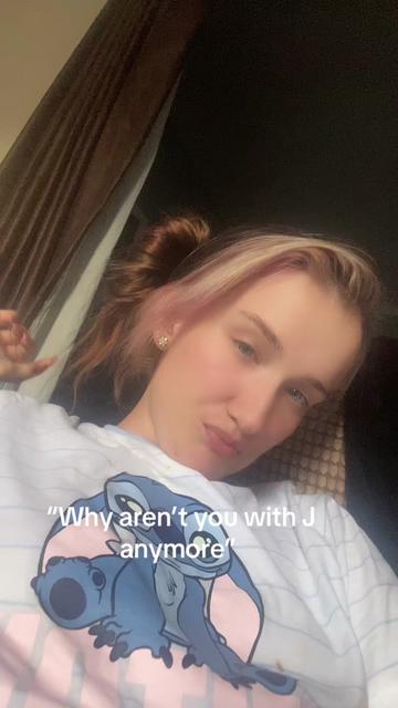 @CourtneyLouiseMcVay