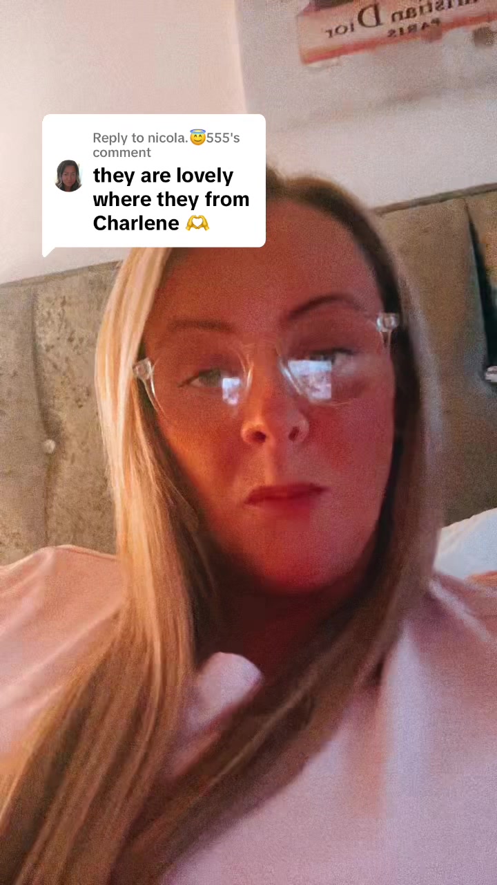 @Charlene💖🎀