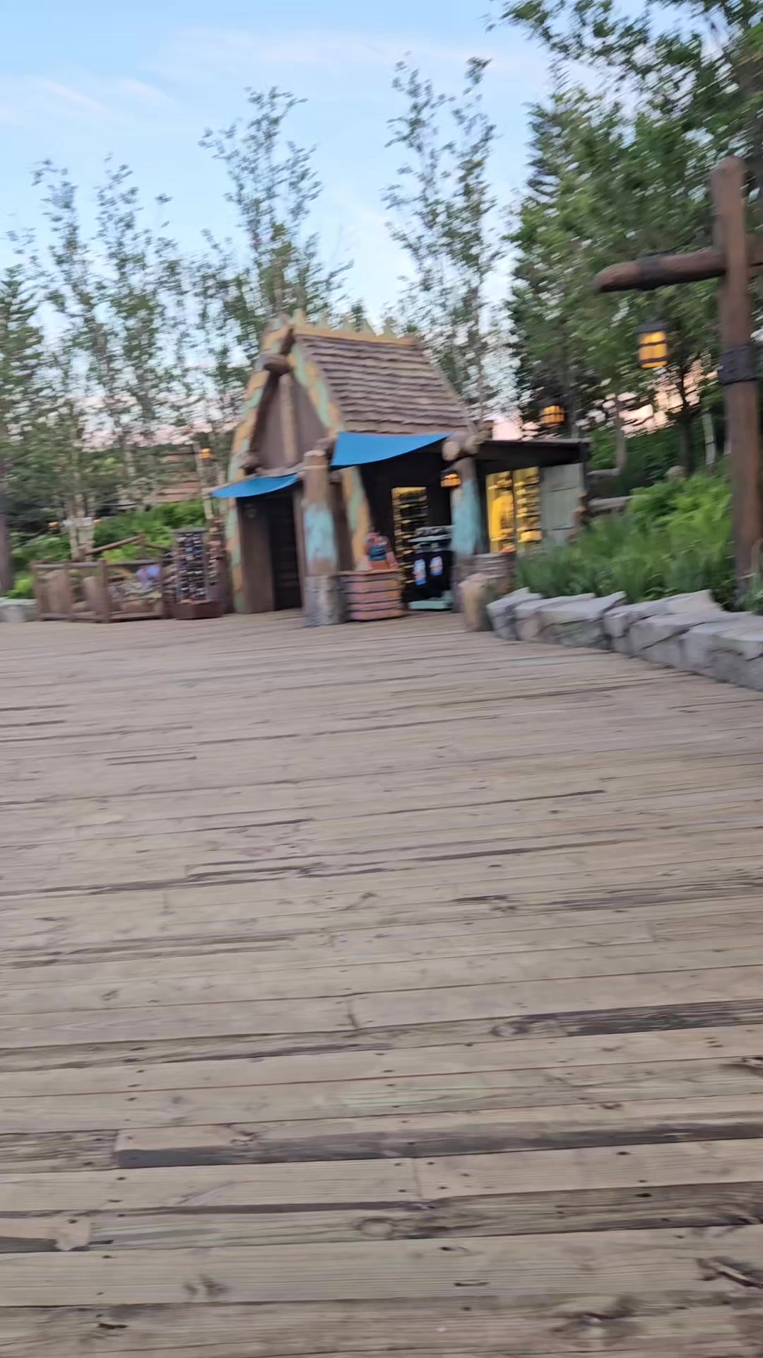 @explora