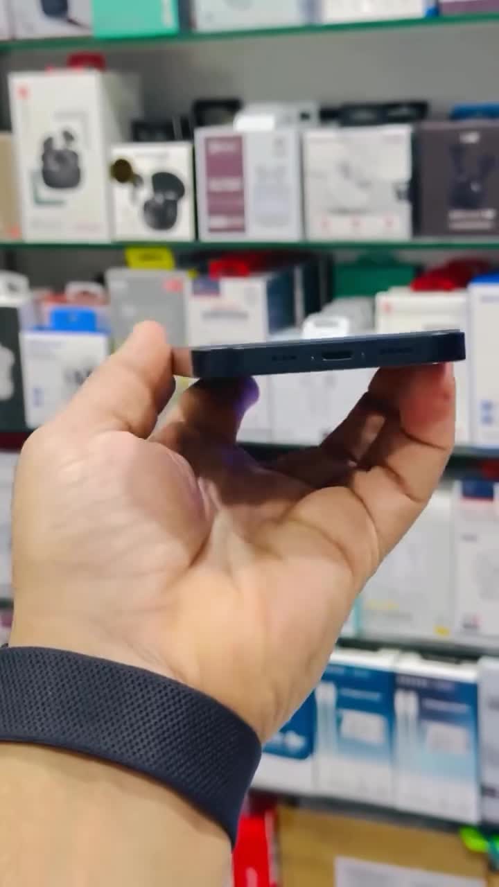 @𝐀𝐩𝐩𝐥𝐞 𝐒𝐭𝐨𝐫𝐞 📱