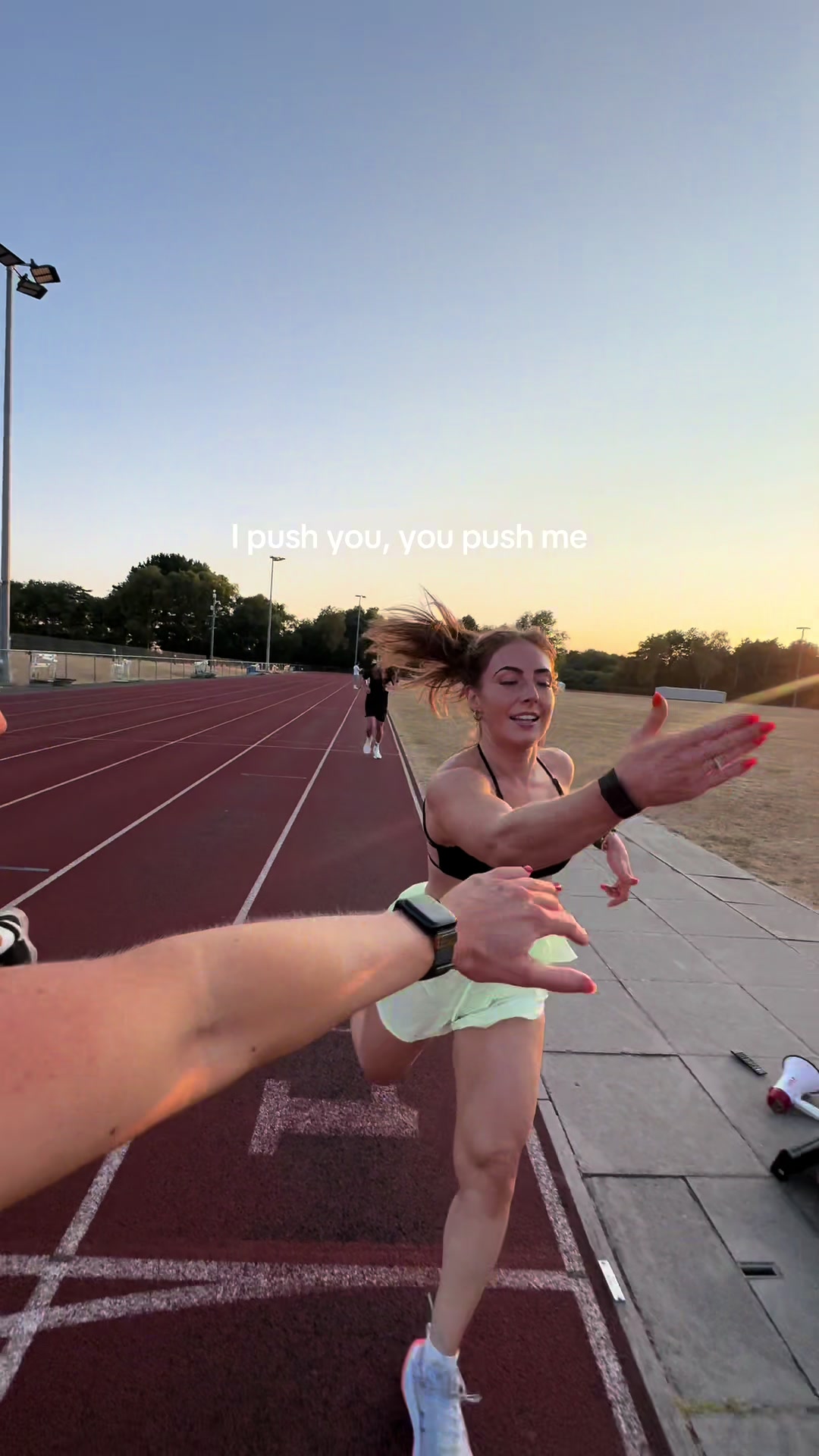@ABI & AMY | FITNESS ⚡️
