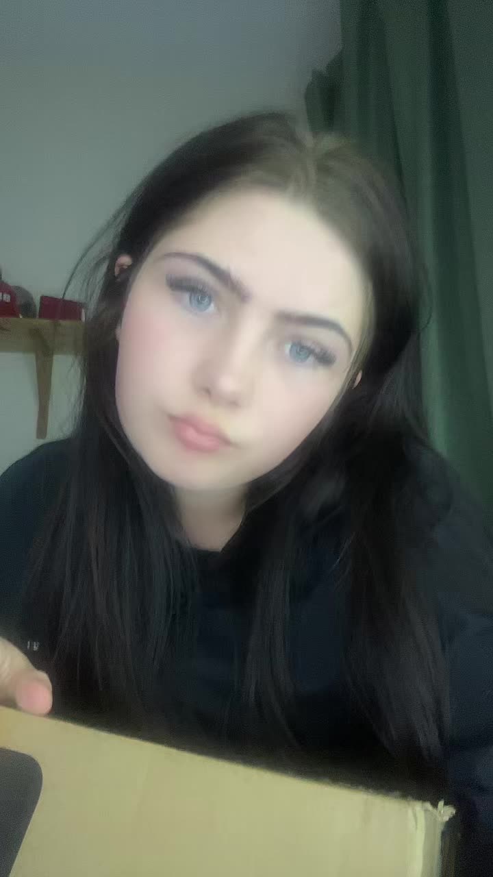 @olivia-leigh x