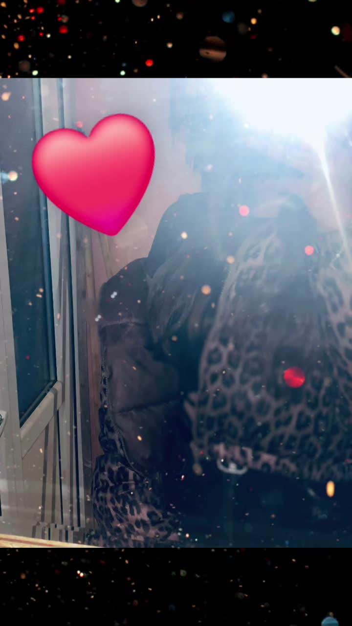 @🗣𝕸𝖔𝖓𝖎𝖈𝖆💞