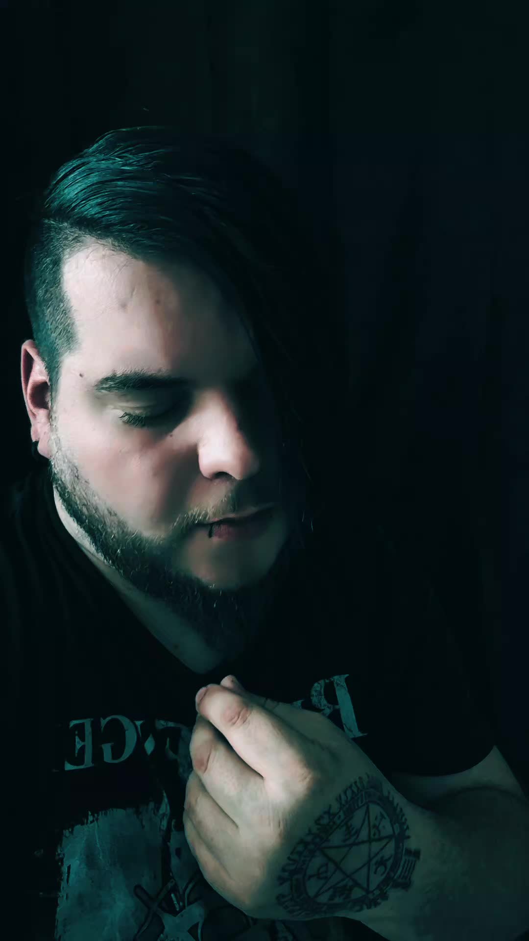 @𖤐_𝕬𝖑𝖚𝖈𝖆𝖗𝖉 _𖤐